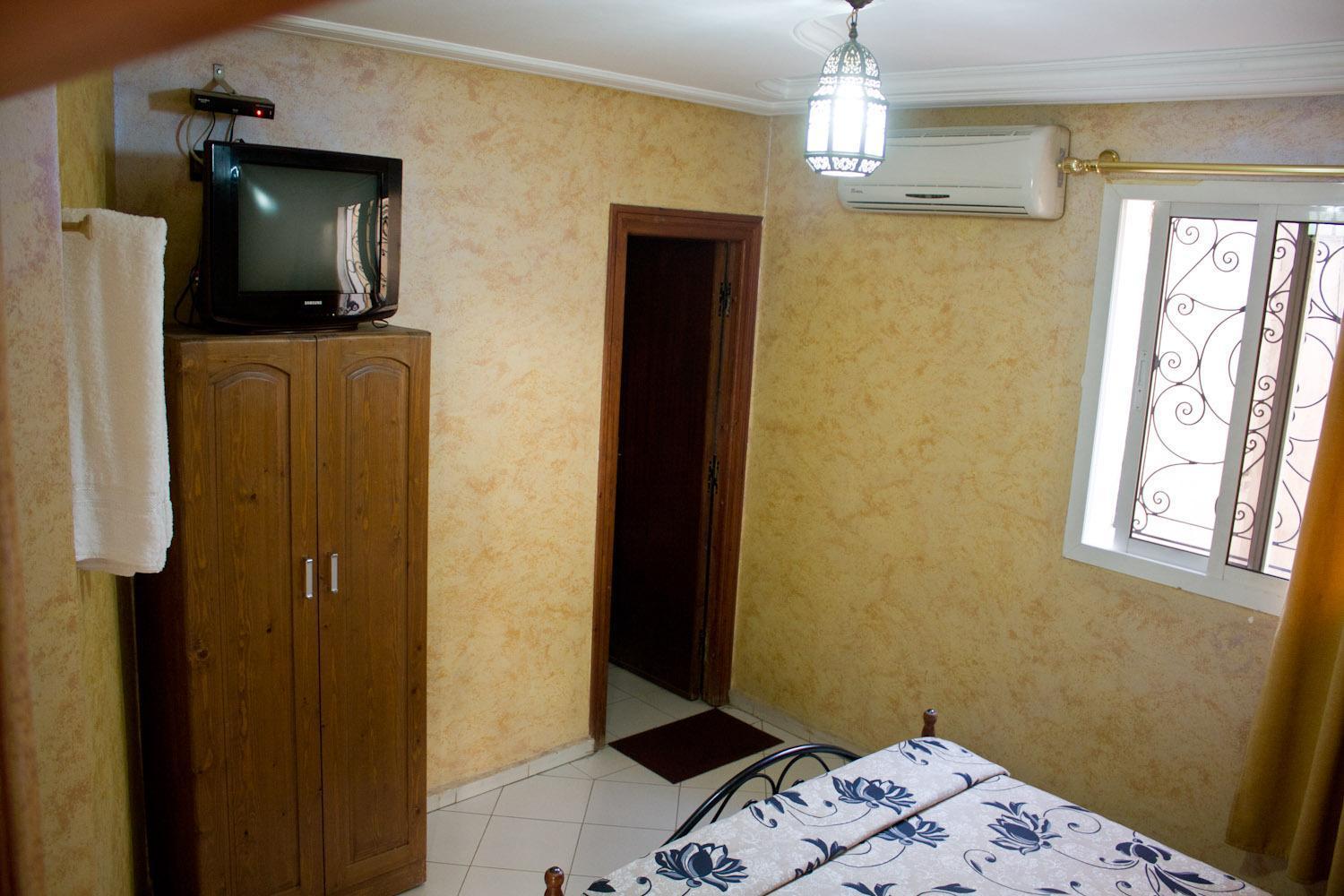 Hotel Bab Boujloud Фес Екстериор снимка