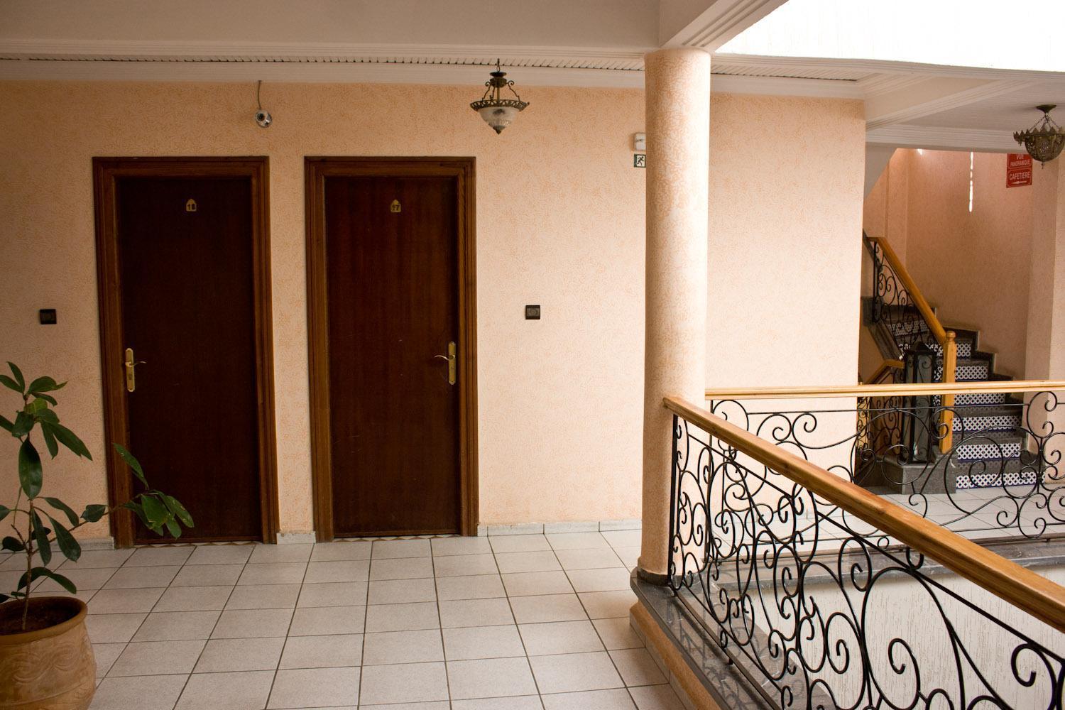 Hotel Bab Boujloud Фес Екстериор снимка